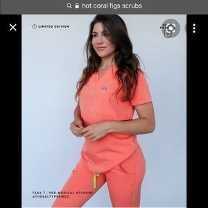 Figs Hot Coral Scrub Set-Medium